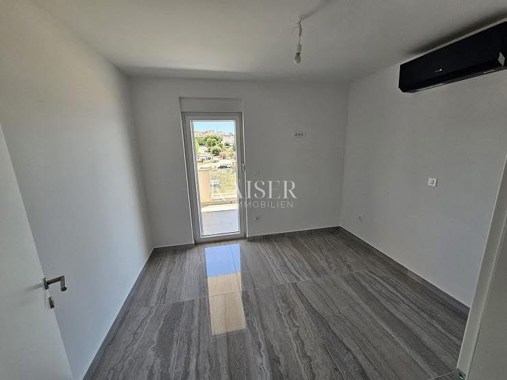 Pag, Povljana - appartamento 56 m2 prima fila al mare