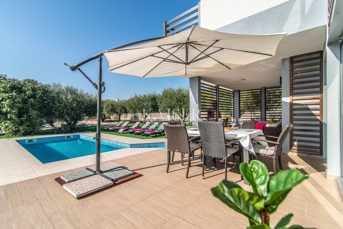 Istria, Dignano - villa con piscina e vista sulle isole Brioni