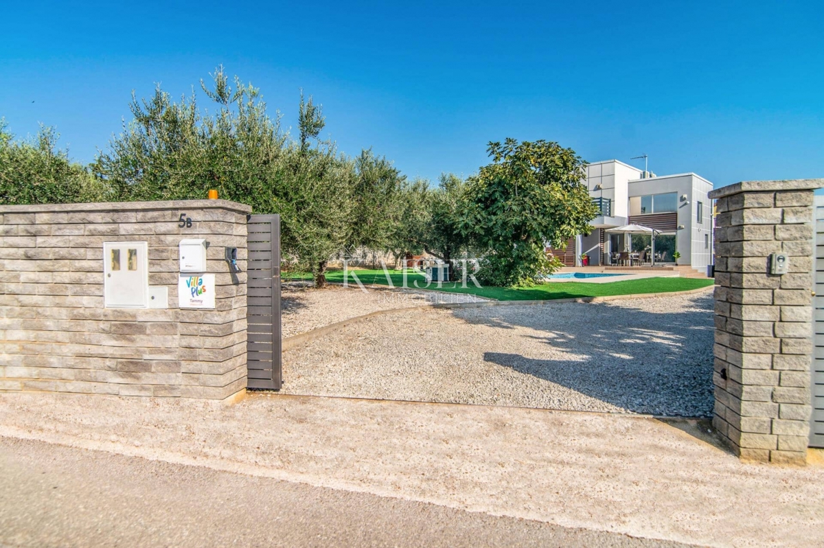 Istria, Dignano - villa con piscina e vista sulle isole Brioni