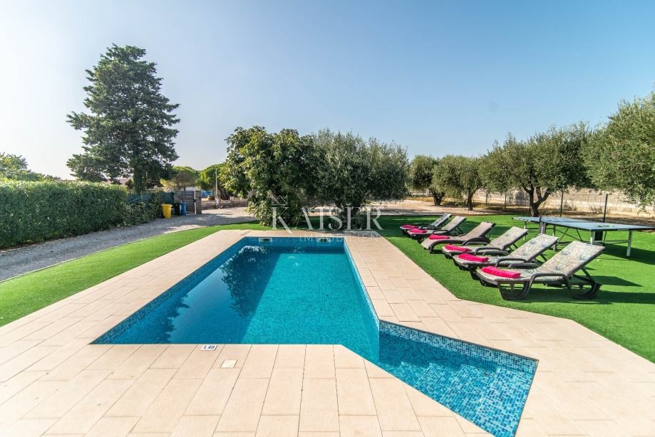 Istria, Dignano - villa con piscina e vista sulle isole Brioni