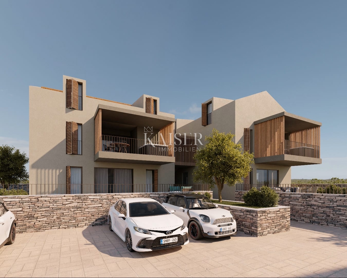 Istria - Visignano, terreno edificabile con progetto per appartamenti, vista mare