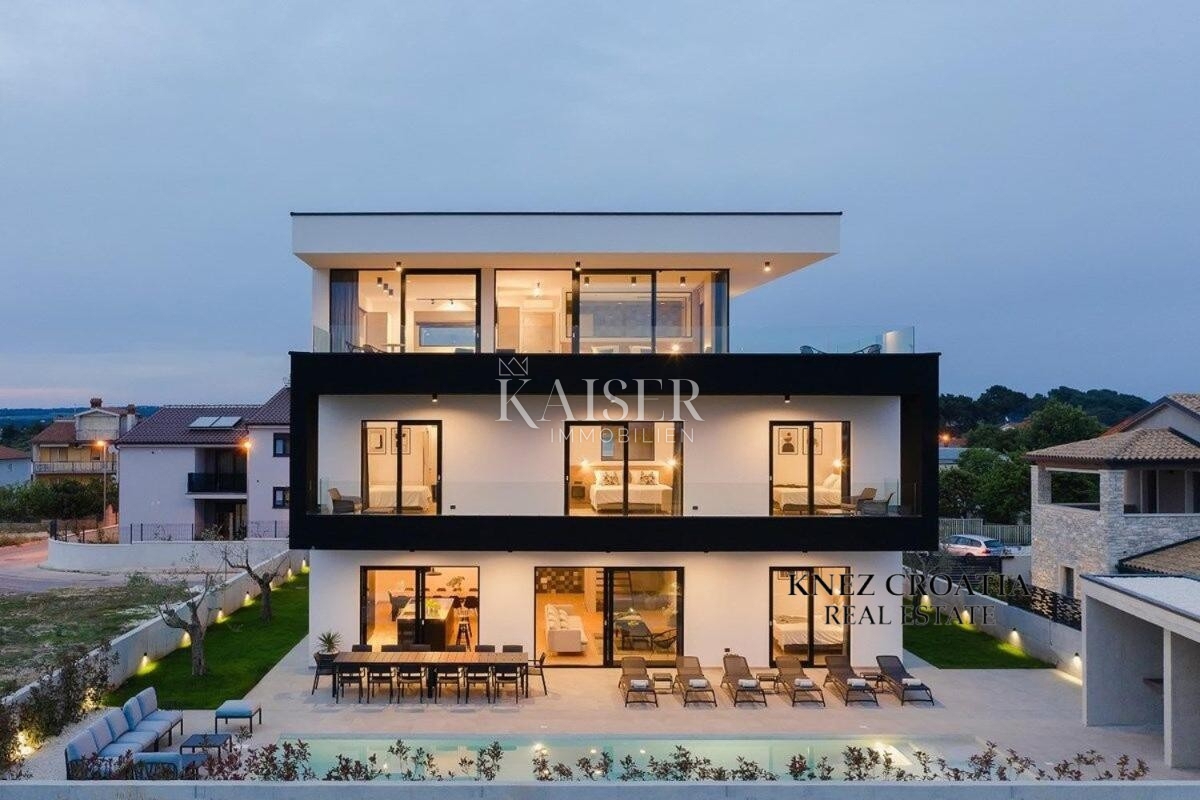 Nuova villa esclusiva con vista mare - Pula, Istra