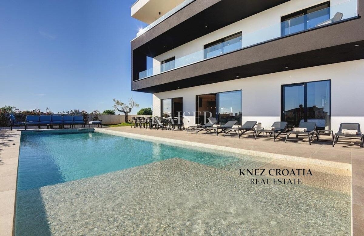 Nuova villa esclusiva con vista mare - Pula, Istra