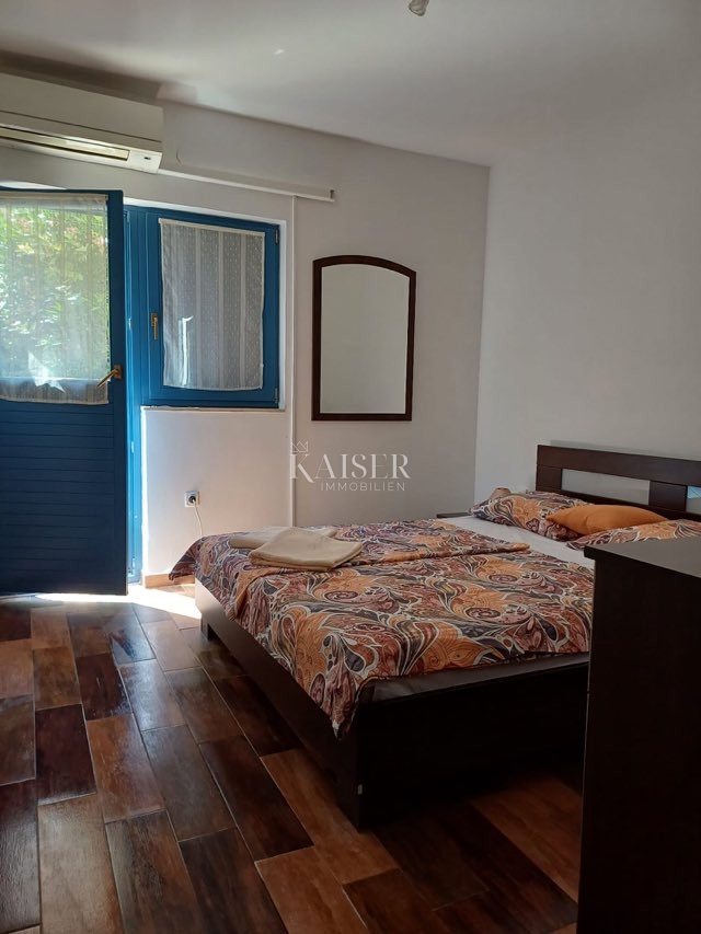 Spazioso appartamento al piano terra a Sveti Jakov – Isola di Lussino