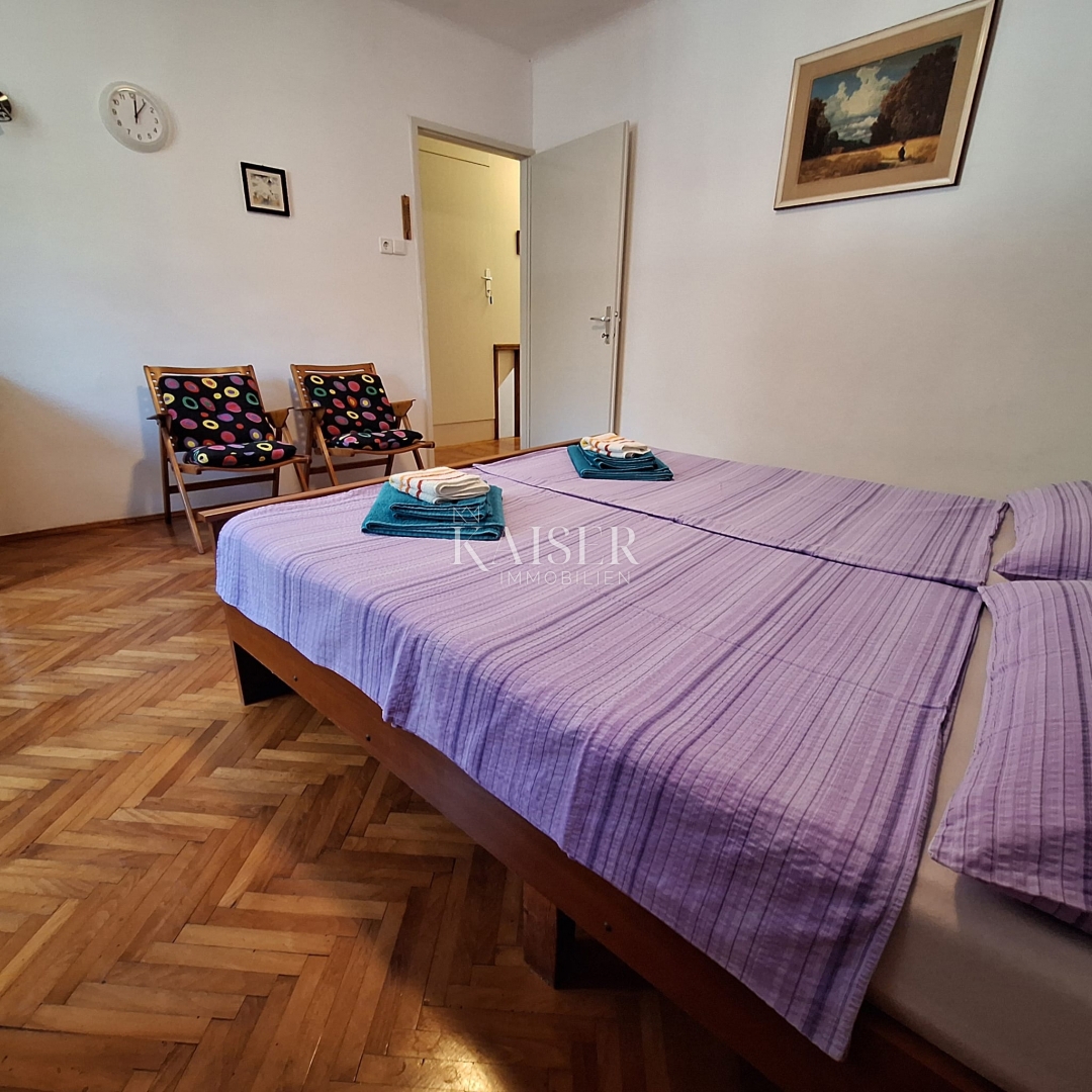 Isola di Krk, Punat - autentica casa in pietra in prima fila sul mare