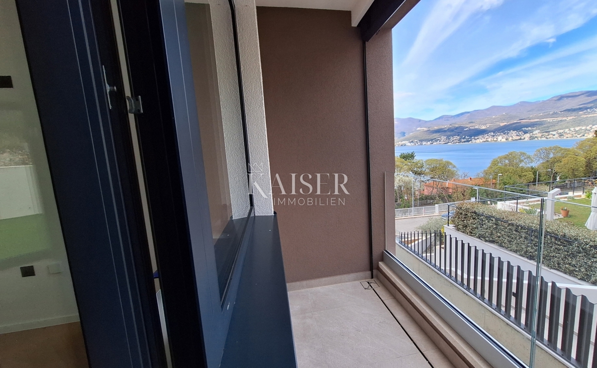 Bivio-Rijeka, appartamento esclusivo con vista panoramica e ampia terrazza