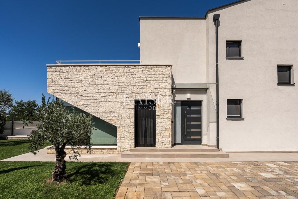Istria - Parenzo, splendida villa di lusso con vista mare