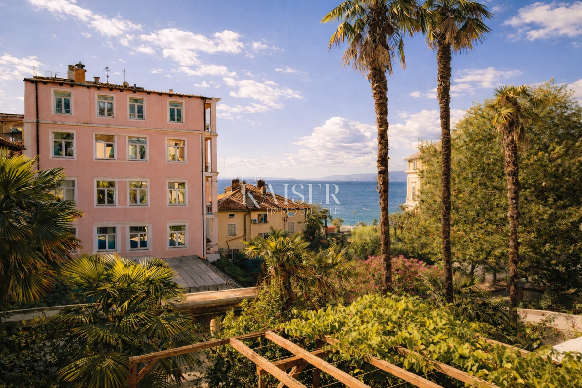 Centro di Opatija – Rara residenza con giardino in una villa storica, a 100 m dal mare