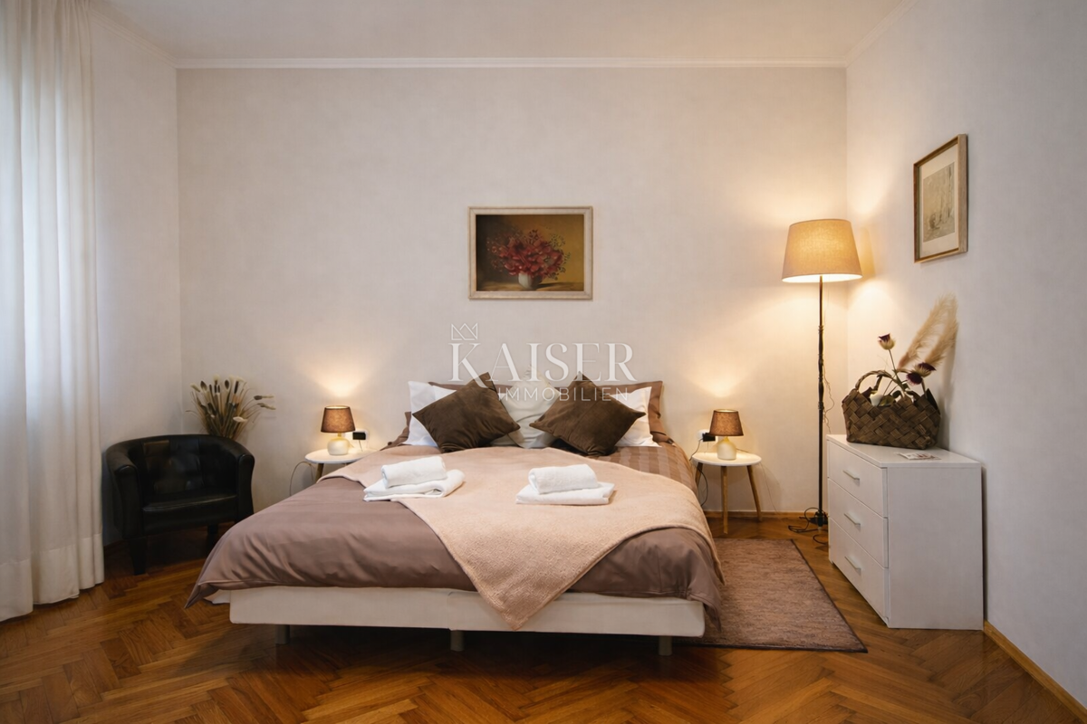 Centro di Opatija – Rara residenza con giardino in una villa storica, a 100 m dal mare