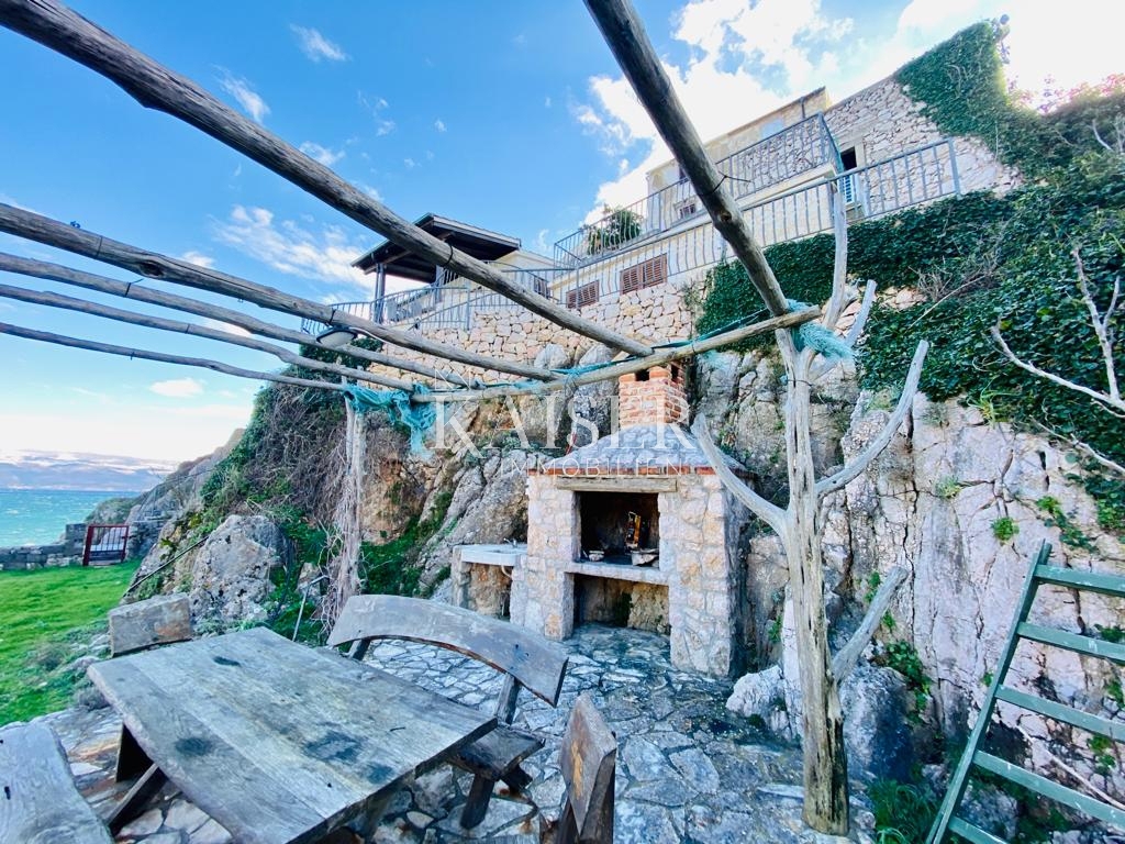 Casa Vrbnik, 80m2