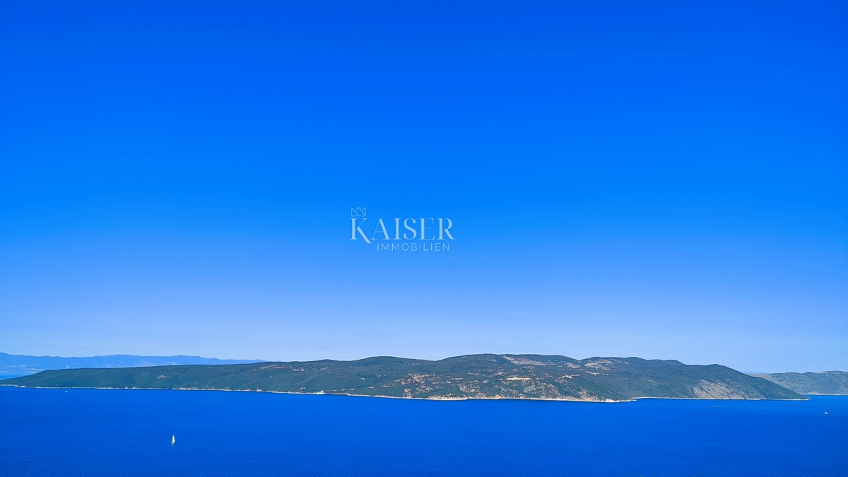 Brseč - terreno agricolo, 9.200 m2