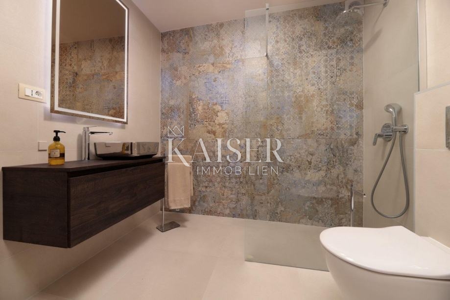 Istria - Rovigno, appartamento di design molto moderno