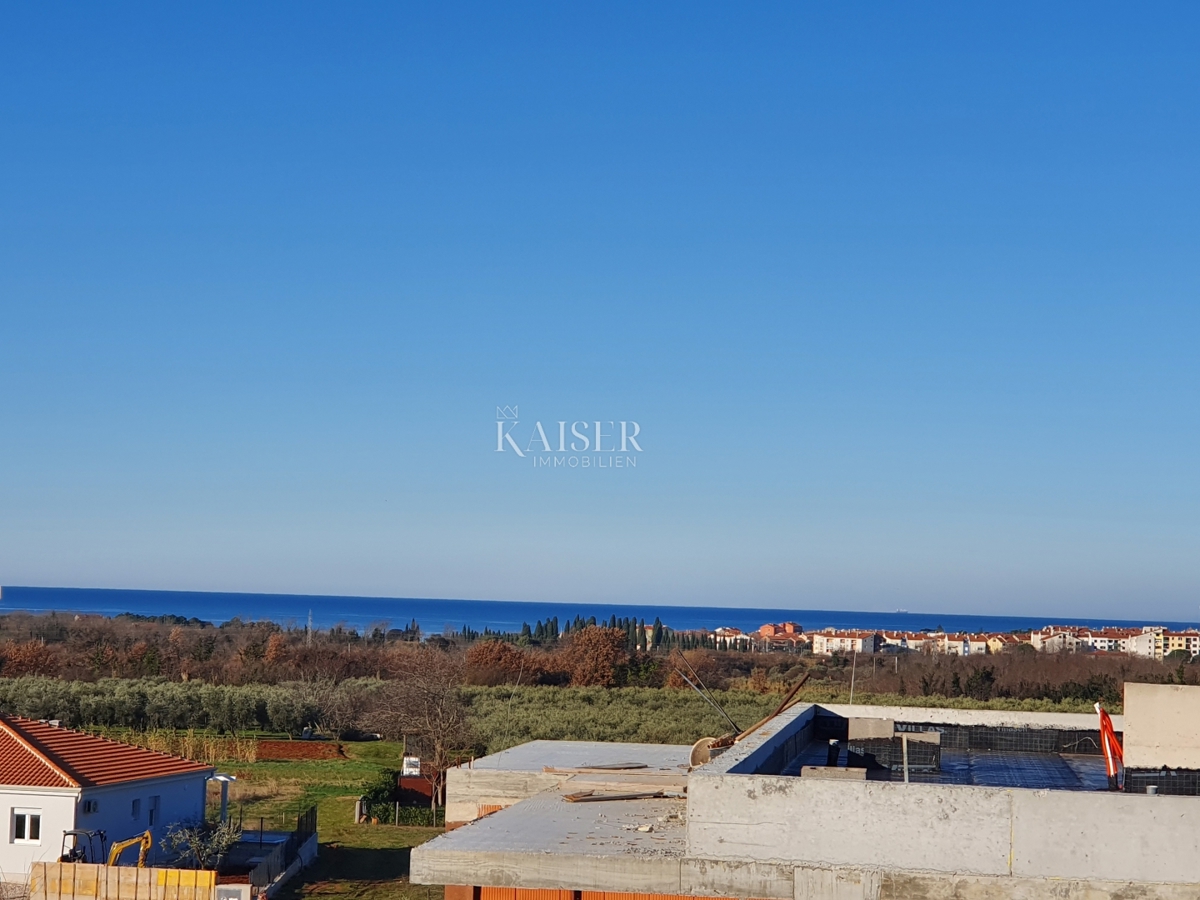 Istria - Umago, appartamento al secondo piano, vista mare