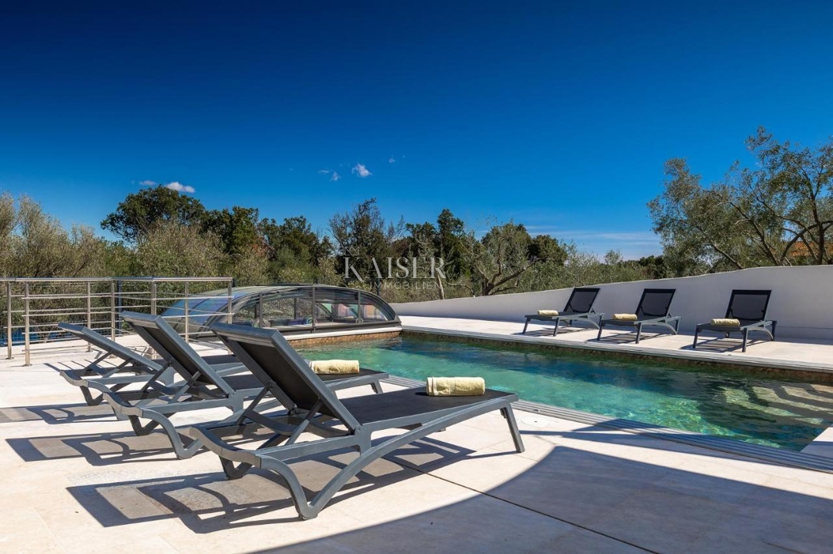 Rabac - villa di lusso con il mare nel palmo della mano, 200 m2