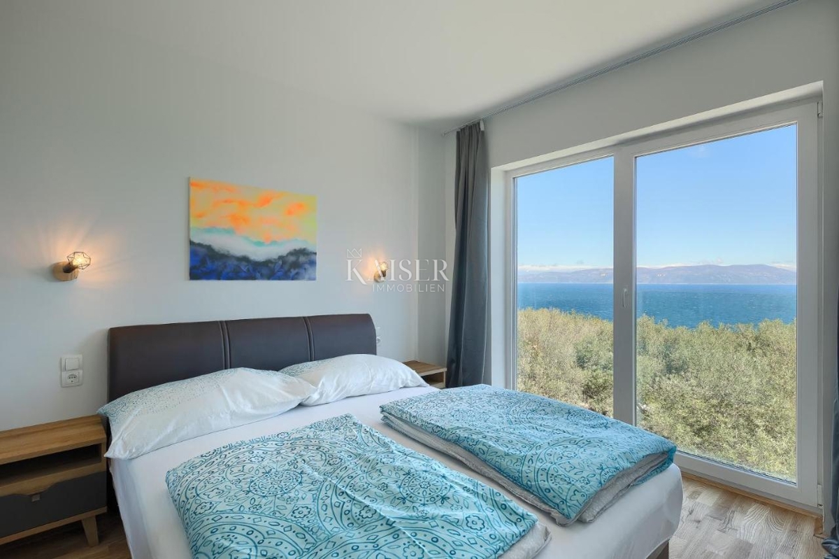 Rabac - villa di lusso con il mare nel palmo della mano, 200 m2