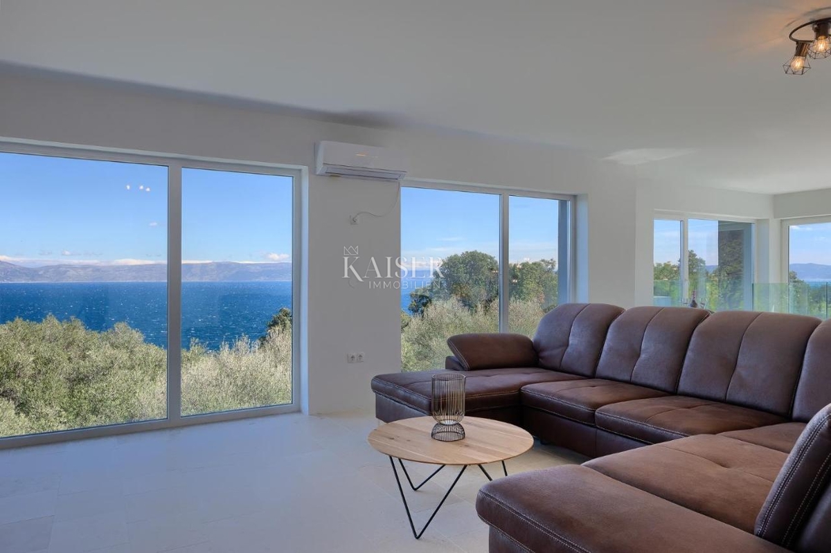 Rabac - villa di lusso con il mare nel palmo della mano, 200 m2