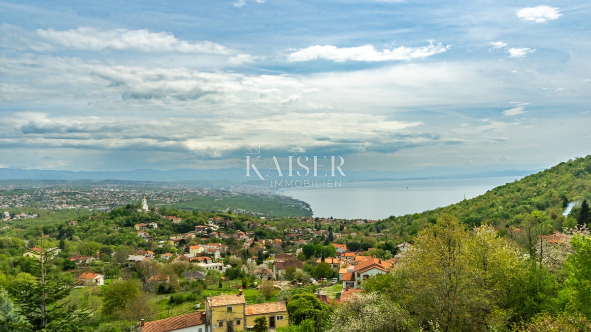 Riviera di Abbazia, villa con piscina
