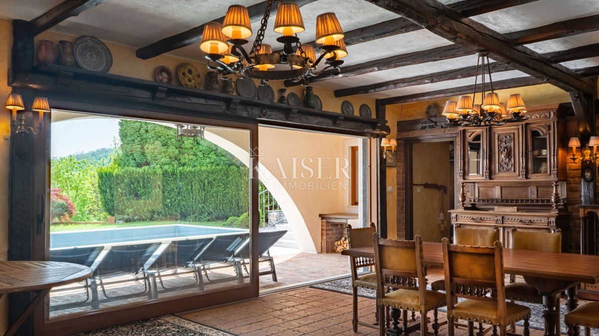 Riviera di Abbazia, villa con piscina