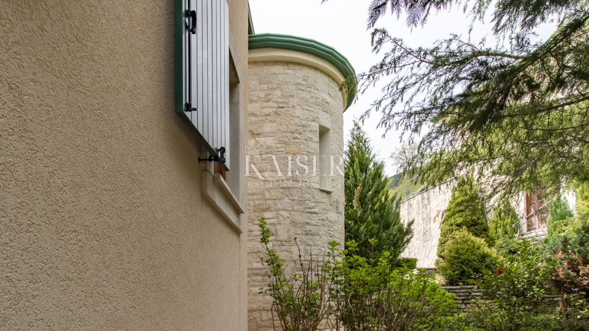 Riviera di Abbazia, villa con piscina