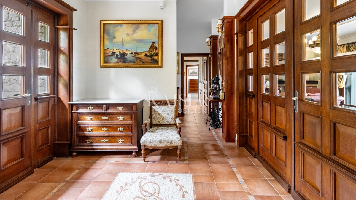 Riviera di Abbazia, villa con piscina