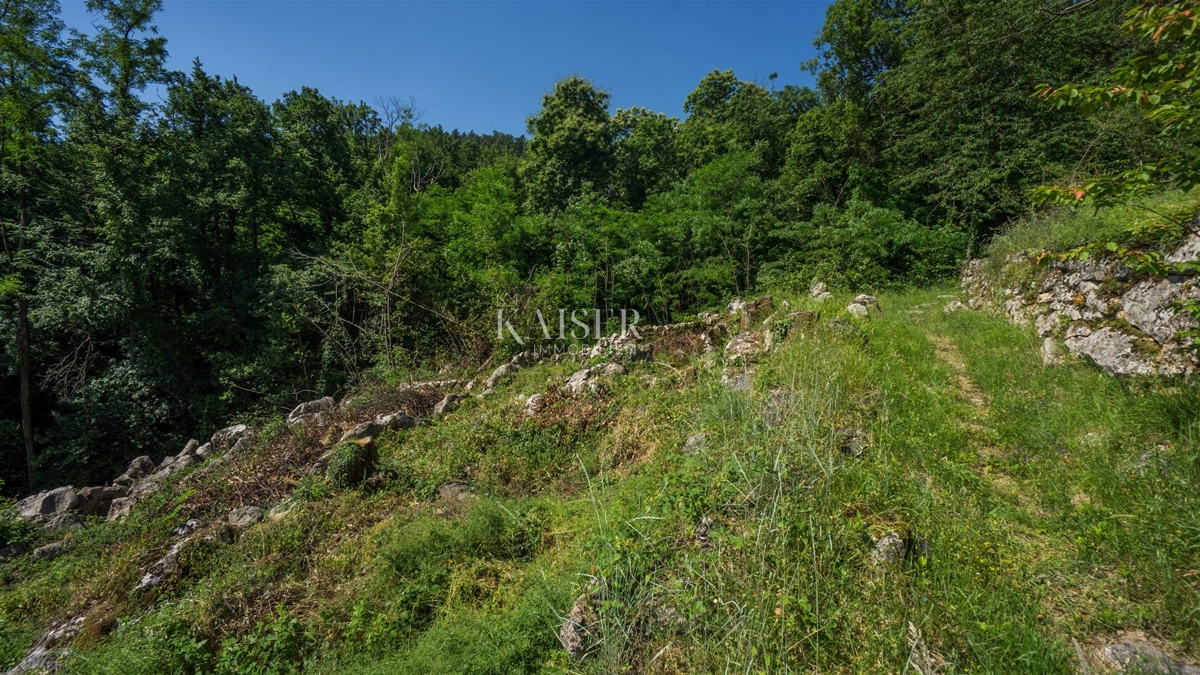 Земля під забудову Liganj, Lovran, 1.398m2
