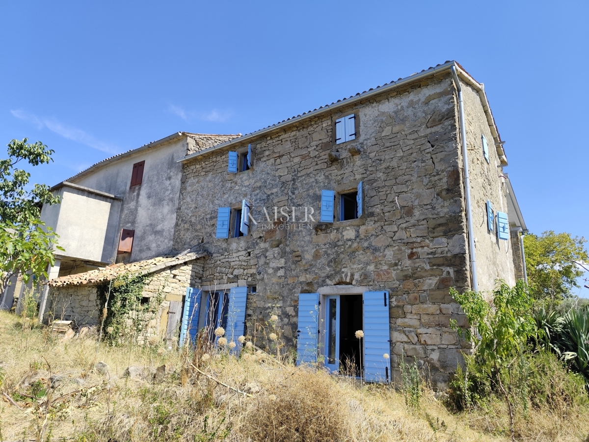 Istria, Pinguente - Proprietà nell'Istria centrale