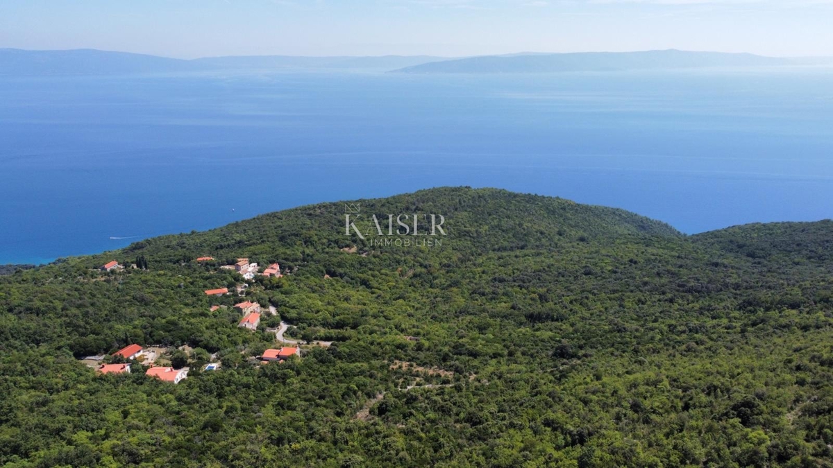 Rabac - opportunità unica per gli investitori, 15.000 m2