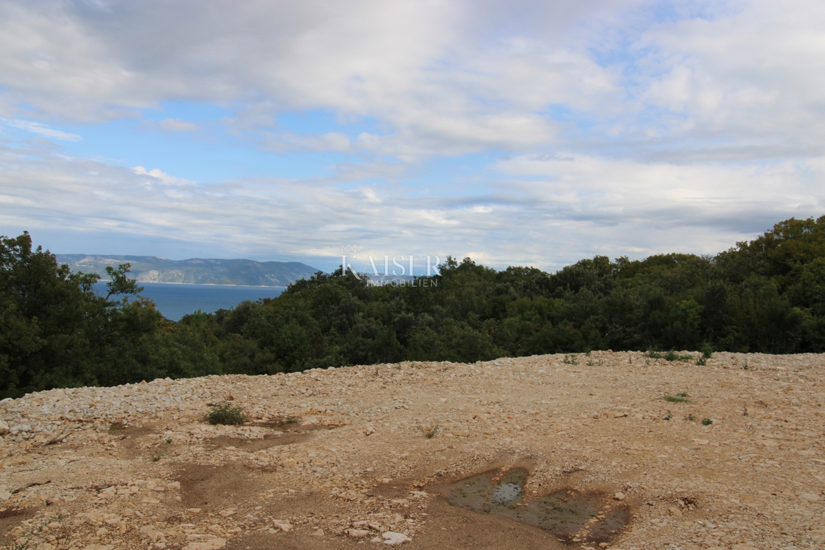 Istra, Rabac - terreno con vista impressionante, 1.015 m2