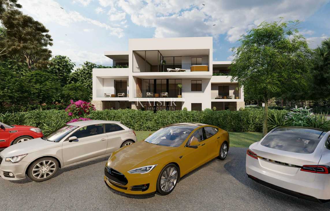 Istria - Parenzo, moderno appartamento con cortile vicino al mare