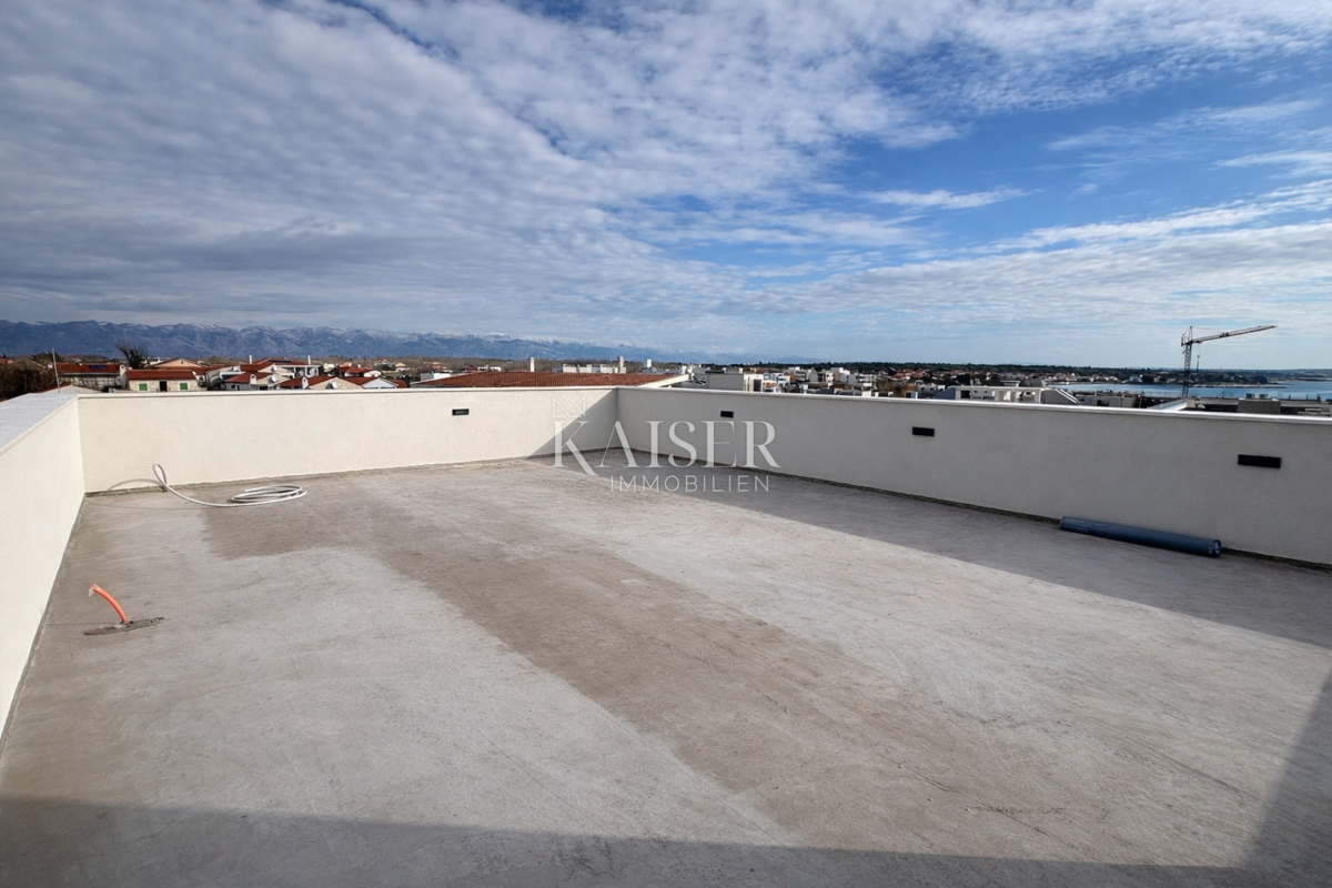 Zara, Privlaka appartamento di nuova costruzione vicino al mare (200m)