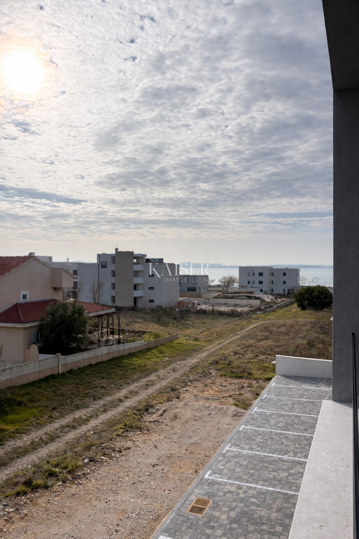 Zara, Privlaka appartamento di nuova costruzione vicino al mare (200m)