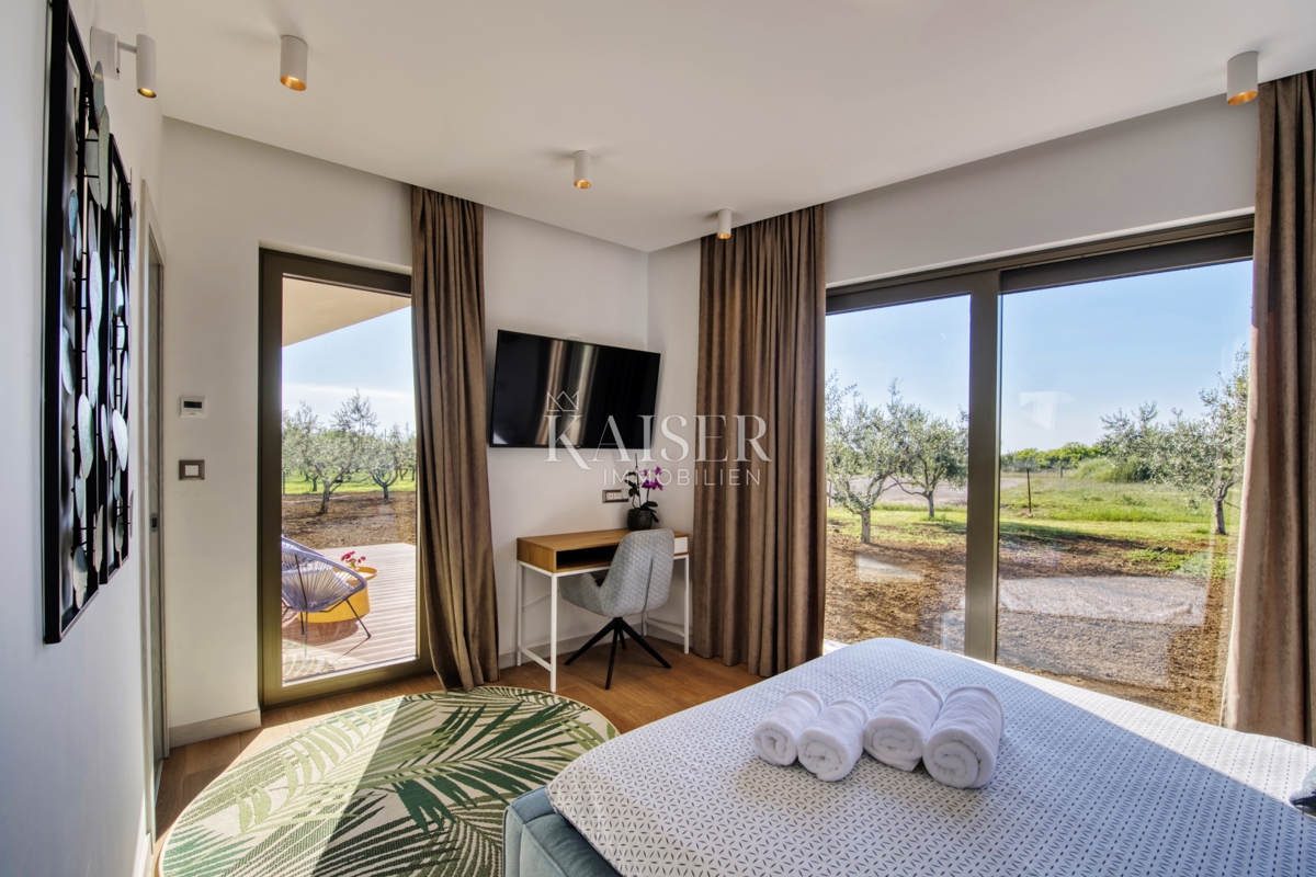 Casa Smoković, Zemunik Donji, 320m2