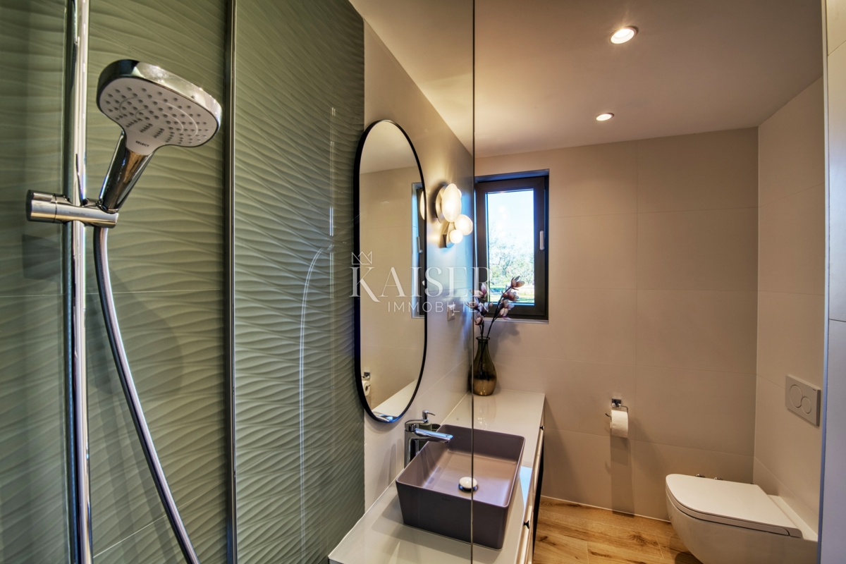 Casa Smoković, Zemunik Donji, 320m2