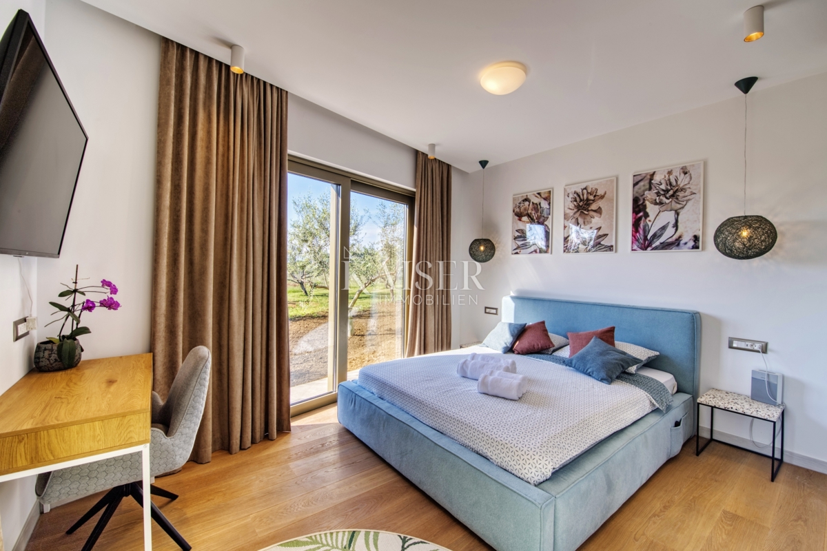 Casa Smoković, Zemunik Donji, 320m2