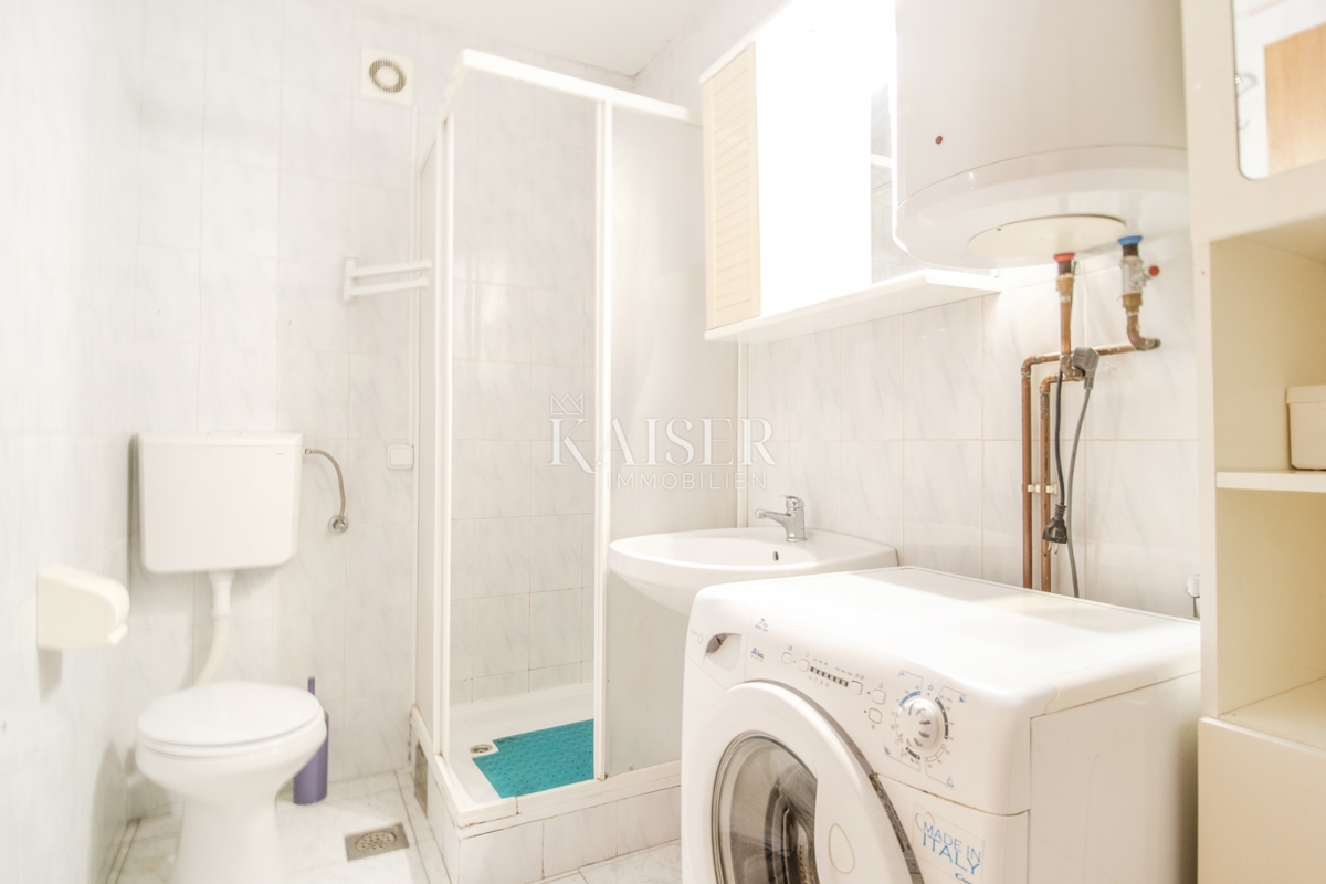 Opatija, Pobri - Appartamento con 2 camere da letto con terrazza e garage doppio