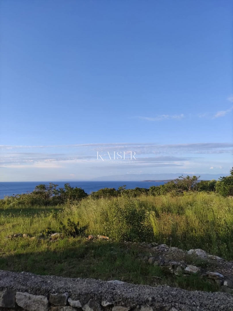 Isola Premuda, terreno edificabile 3.144 m2 con vista mare