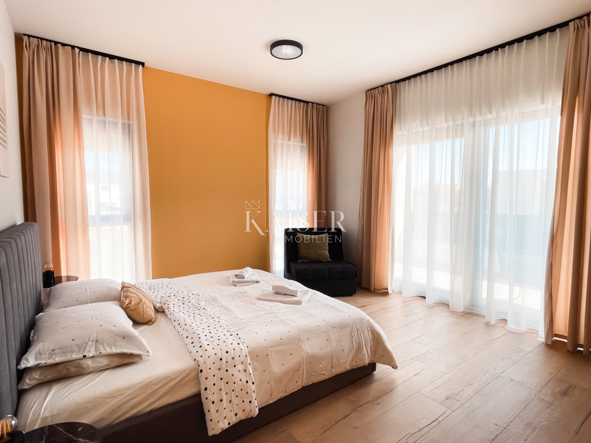 Istria, Pomer - villa moderna 198m2, 3 minuti a piedi dal mare