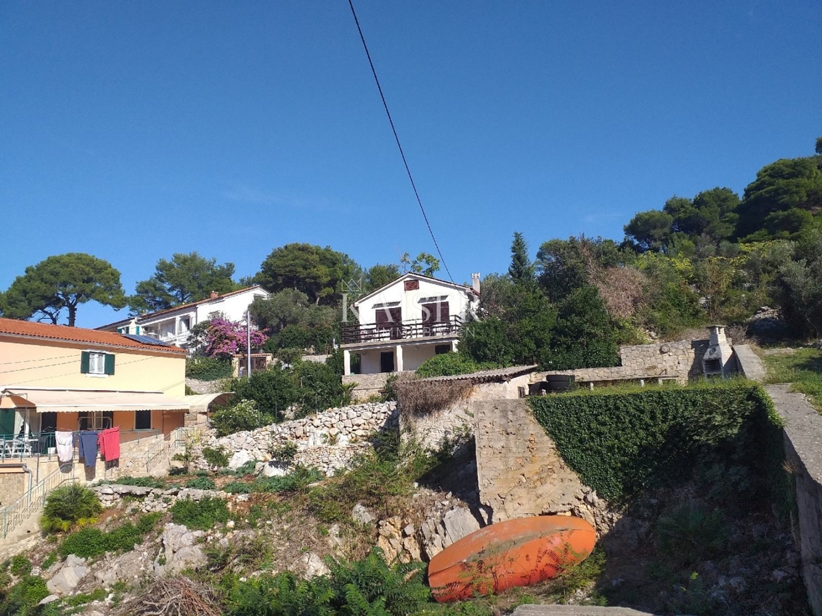 Veli Lošinj, casa nella baia di Rovenska - 70 m dal mare, immersa nel verde