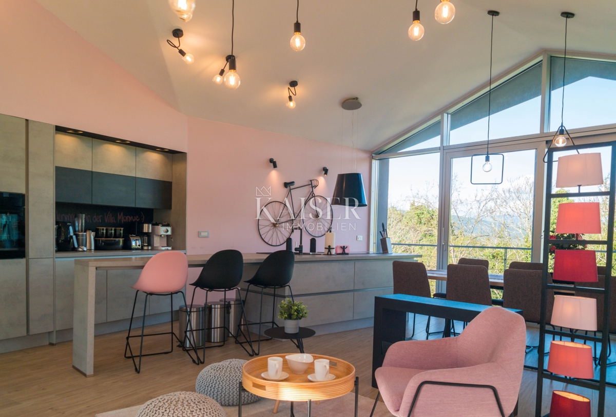 Istria - Montona, Villa con una splendida vista su Montona