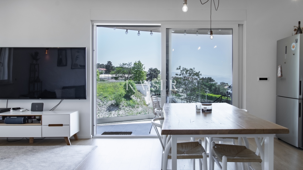 Rijeka, Martinkovac - splendido appartamento con 3 camere da letto e due posti auto