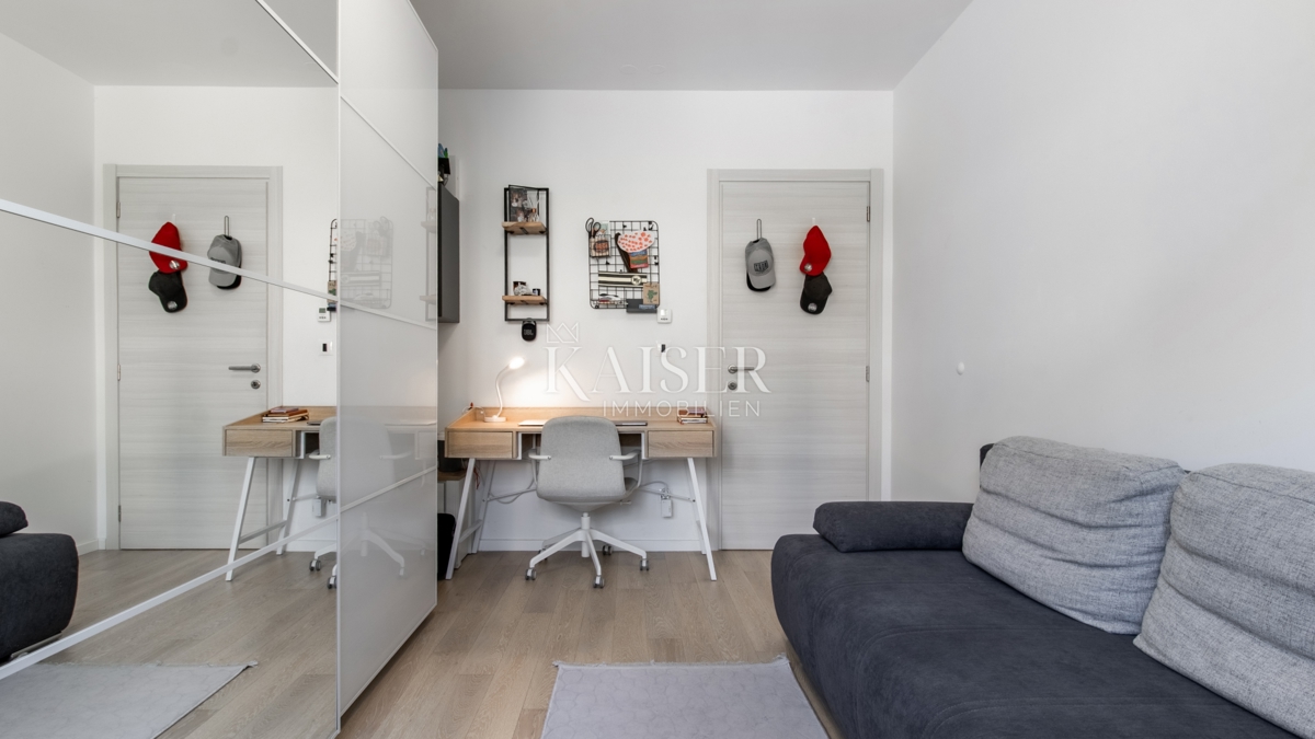 Rijeka, Martinkovac - splendido appartamento con 3 camere da letto e due posti auto