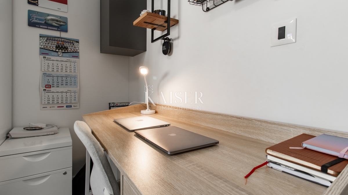 Rijeka, Martinkovac - splendido appartamento con 3 camere da letto e due posti auto