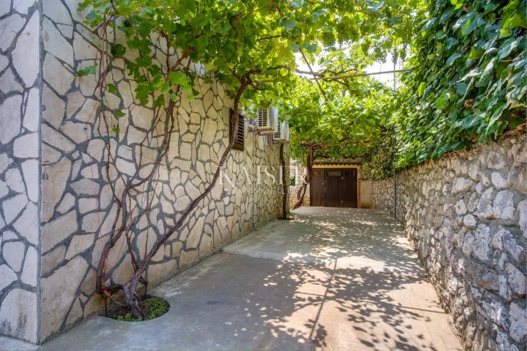 Isola di Lussino, Nerezine, casa 74m2