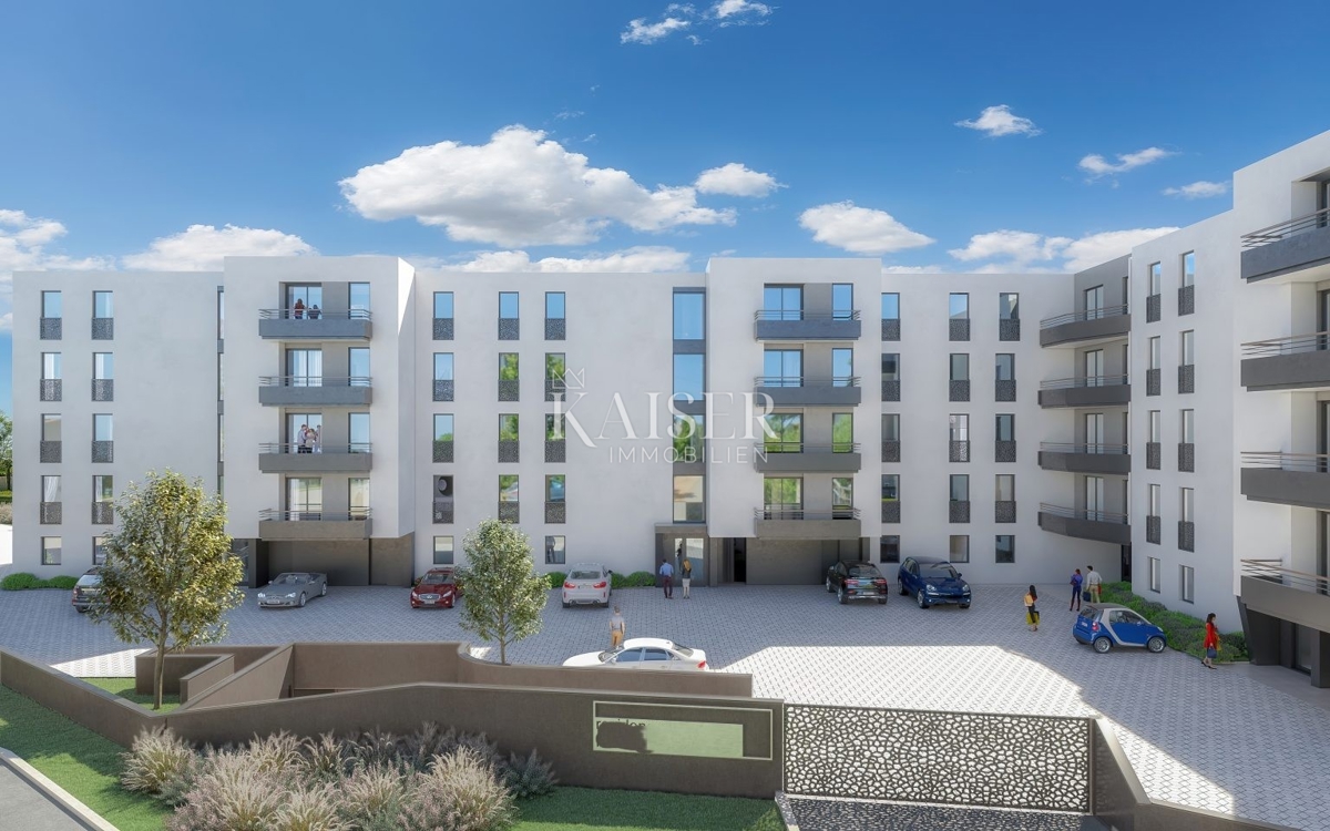 Istria, Umago - appartamento con tre camere da letto 134m2; 200m dal mare