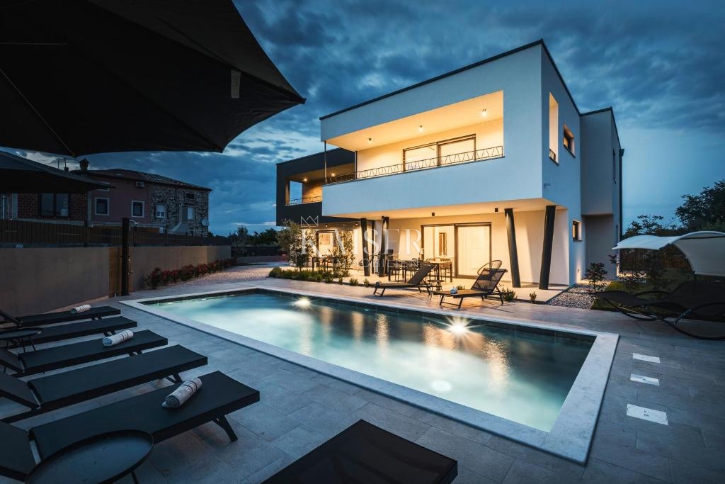 Villa Čepljani, Umag, 266m2