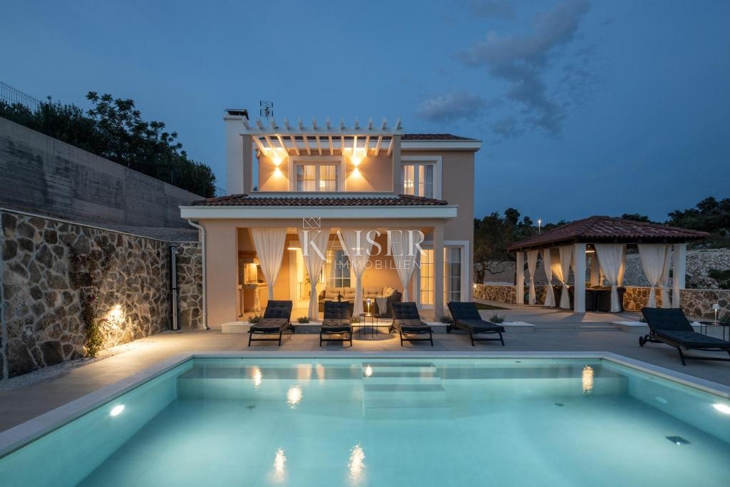 Villa Ražanj, Rogoznica, 230m2