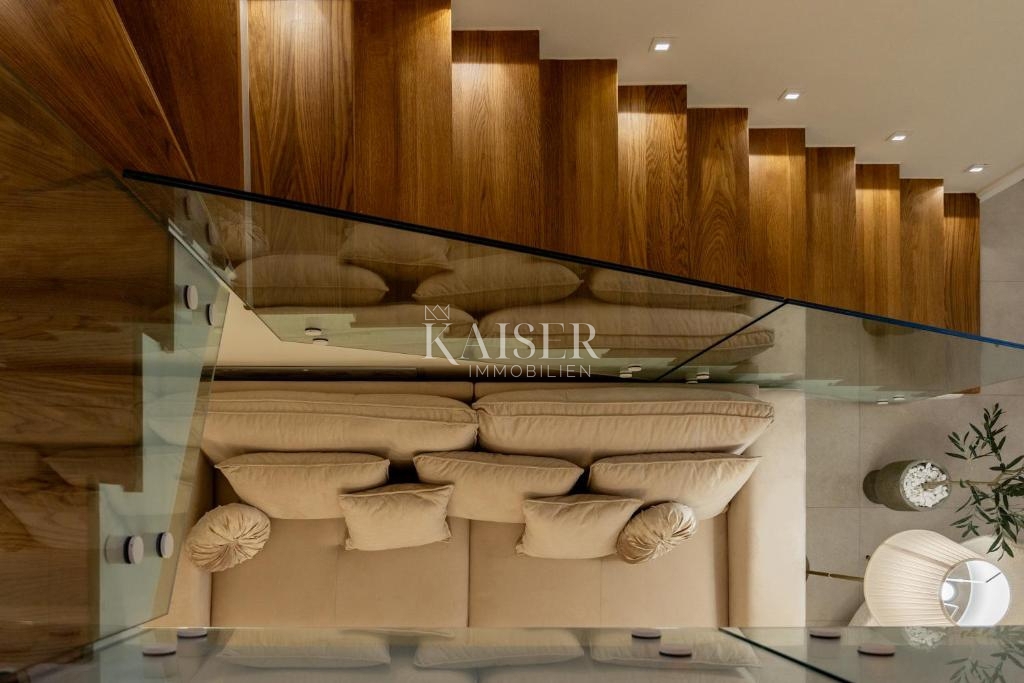 Villa Ražanj, Rogoznica, 230m2