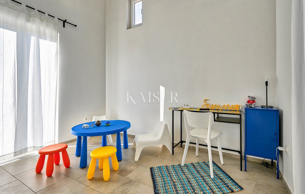 Zara, Ugljan - Villa mediterranea vicino al castello Califfi