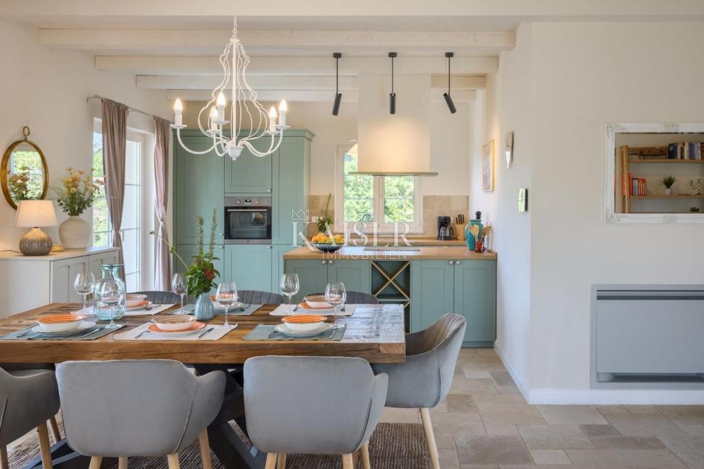 Istria - Visignano, bellissima villa mediterranea in pietra 