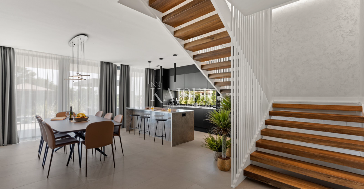 Istria - Parenzo, villa di lusso con vista mare